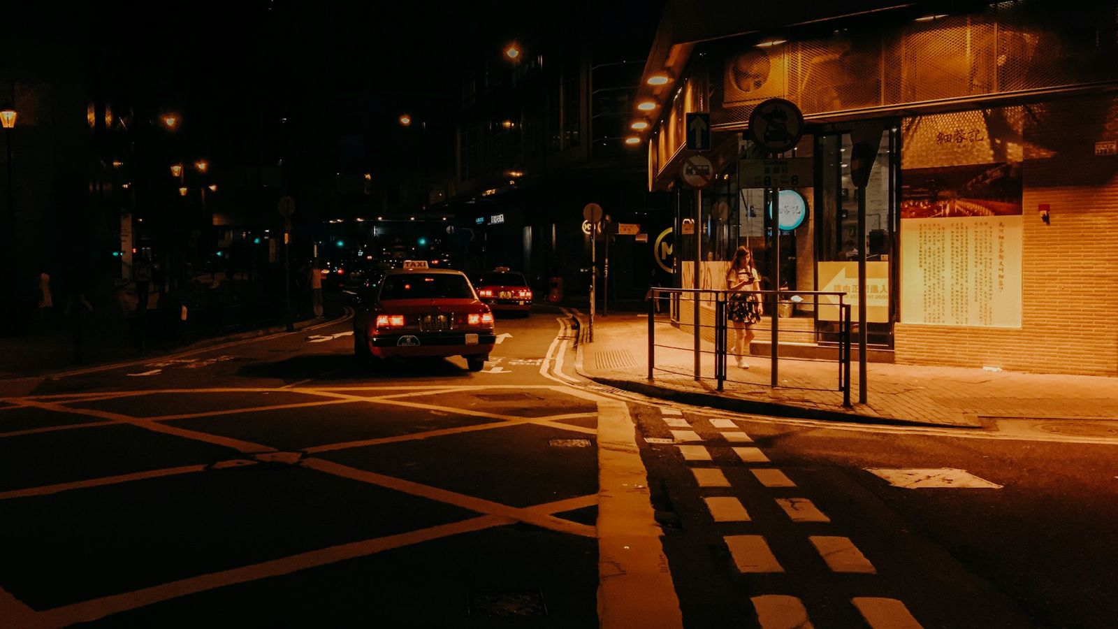 Traffic Fines in a Hire Car: Who Pays and How?