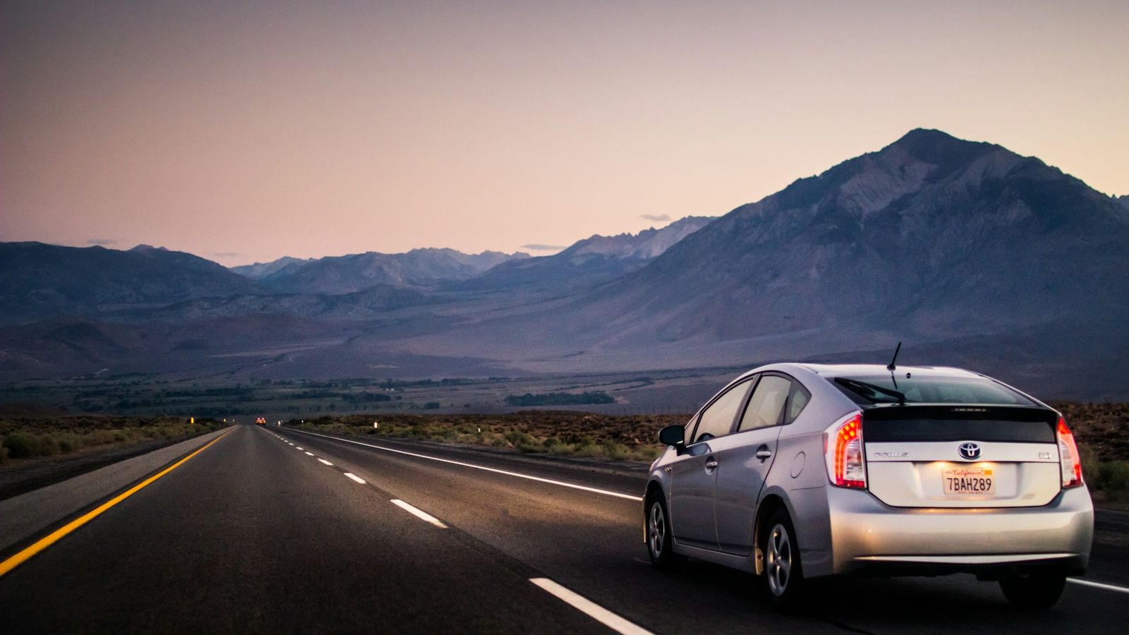 Rental Car Fuel Policy: Full-to-Full vs Same-Level Return