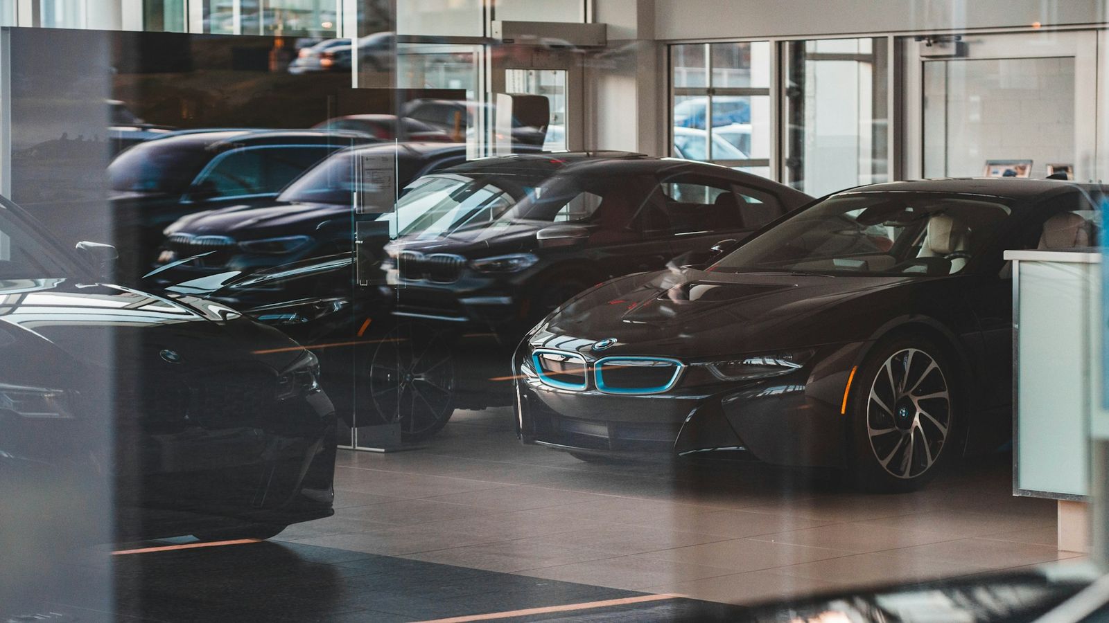 Corporate Car Rental Guide: Fleet Solutions for Businesses