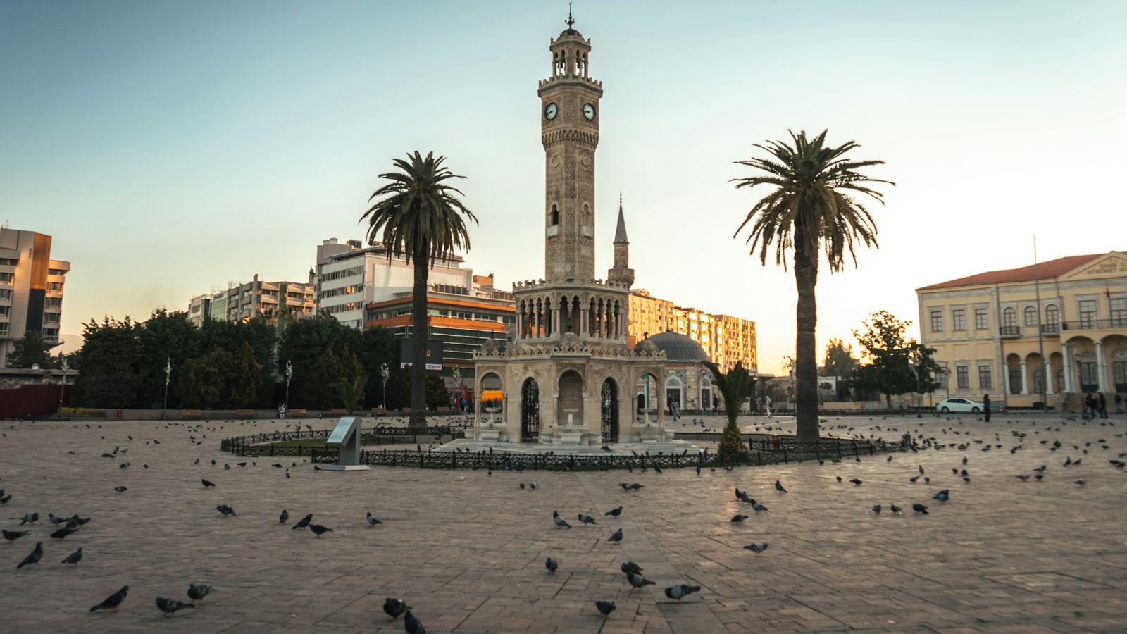 İzmir Alsancak Araç Kiralama